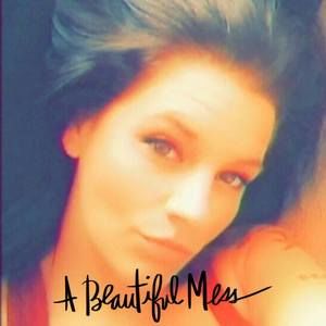 Meet your Posher, Whitney